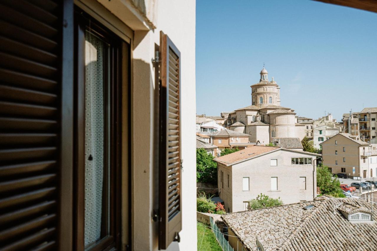 Bed and Breakfast La Casa Delle Api Offida Exterior foto